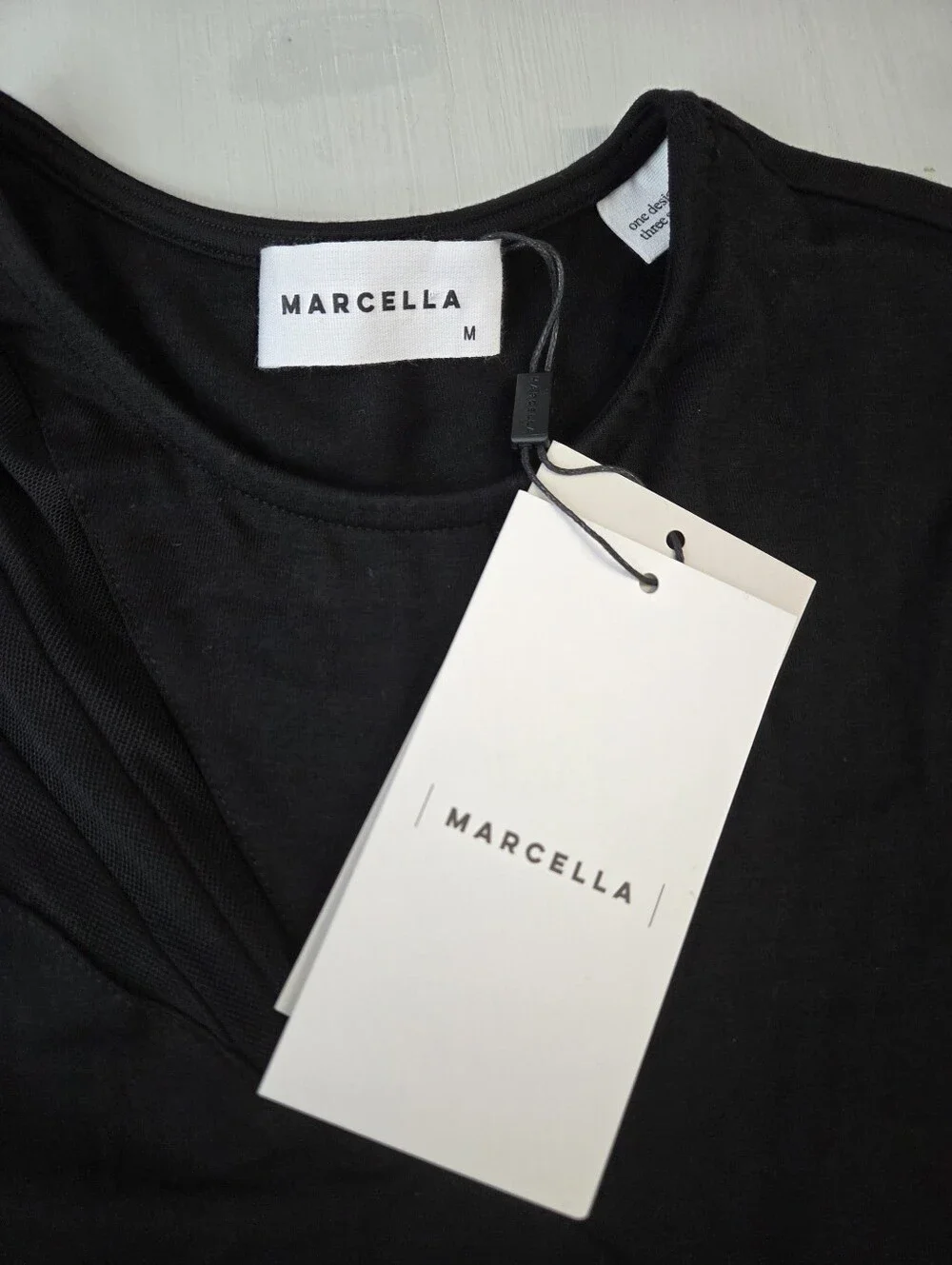 Marcella NYC Raye Top - Picture 5 of 13
